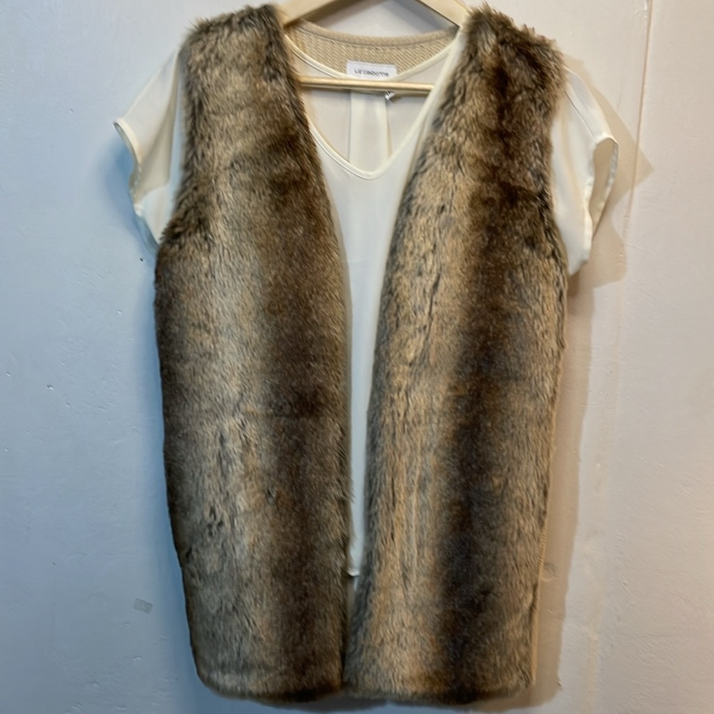 Liz Claiborne-Soft Faux Fur Sweater Knit Long Vest-M-#0058 - Picture 2 of 10